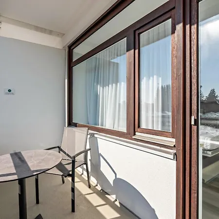 Huber Living Basic 304 Apartment Germering Exterior photo